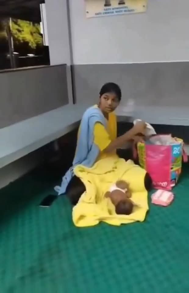 Ibu Muda Ditemui Dalam Keadaan Ketakutan Bersama Bayinya